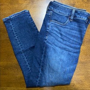 American Eagle Jegging Crop